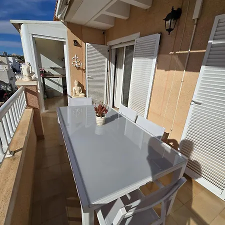 La Ola Lejlighed Torrevieja